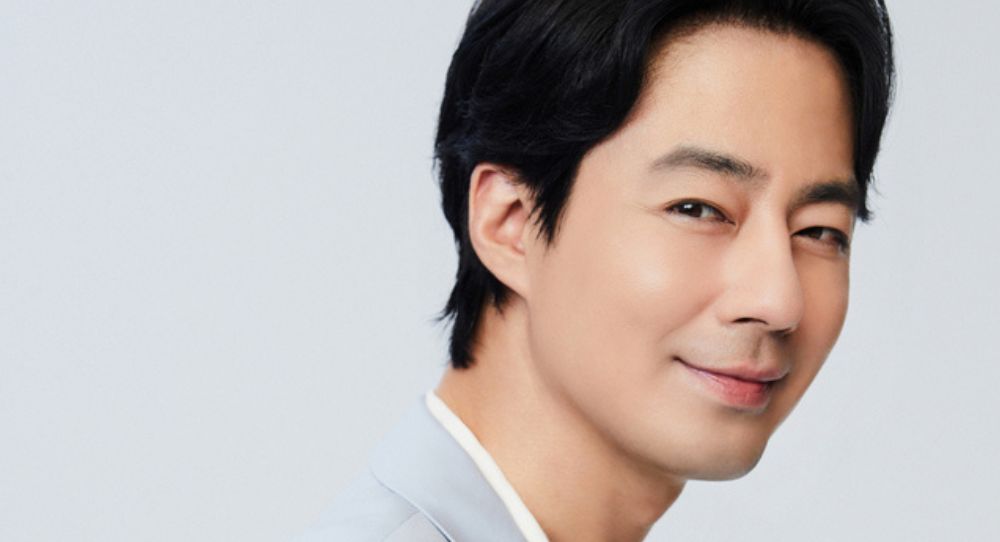 Jo In Sung melts hearts again with sweet gift for orphans on Children’s Day