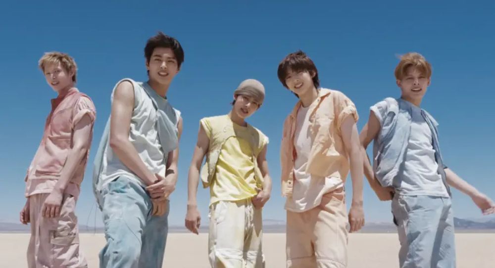 Big Hit rookie group Cortis stuns fans with debut performance dancing on 35 treadmills in the desert