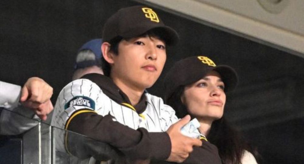 Song Joong Ki gives update as a father of two as he reveals his love for flowers and plans a quiet birthday with Katy and kids