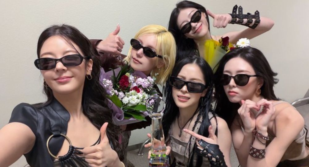 ITZY wins first music show trophy with ‘TUNNEL VISION’ right after comeback, thanks fans for support and celebrates milestone