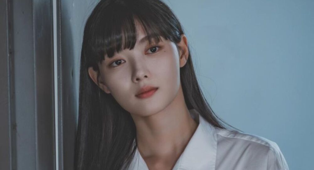 Kim Yoo Jung’s amazing transformation helps &#039;Dear X&#039; dominate TVING and global charts for 5 weeks straight