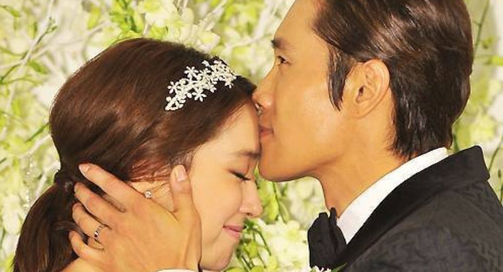 Lee Min Jung reveals how Lee Byung Hun surprised her with a full movie theater proposal, saying she “still cried even though I knew”