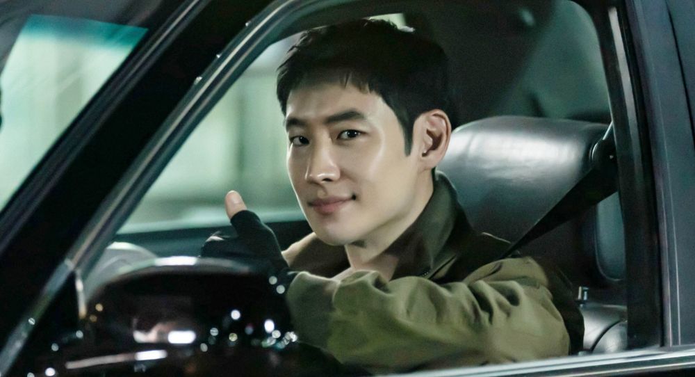 “Taxi Driver 3” continues unstoppable run with Lee Je Hoon topping all ratings, buzz, and OTT charts ahead of finale