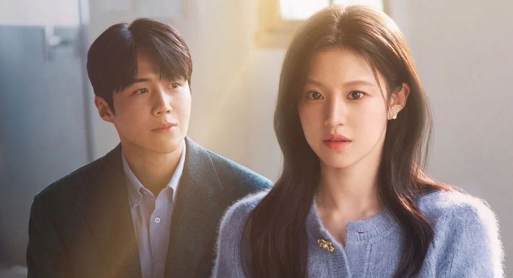 Kim Seon Ho and Go Youn Jung’s new Netflix drama "Can This Love Be Translated?" races to No. 2 worldwide and lands in the Top 10 across 36 countries