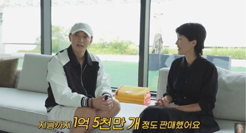 Former EXO member Tao hits big in China with sanitary pad business, earns about 30 billion won in 3 months