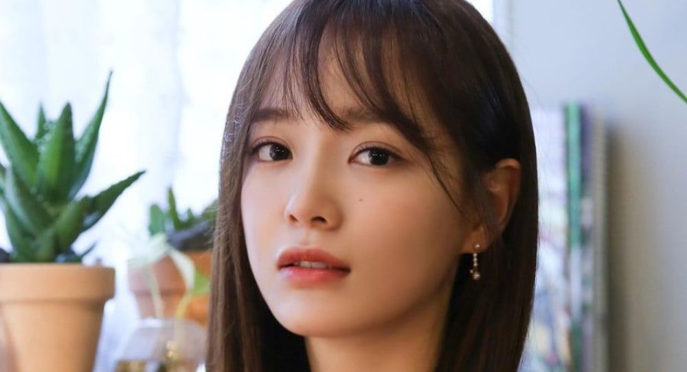 Kim Sejeong is reportedly leaving Jellyfish after 10 years as BH Entertainment carefully responds to growing reports of her next big career move
