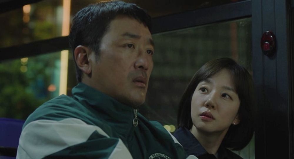 ‘Mad Concrete Dreams’ climbs to No. 1 in its time slot after Ha Jung Woo and Im Soo Jung’s failed cover up creates even bigger trouble involving Hyun Bong Sik