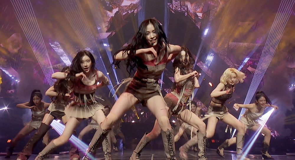 ITZY’s ‘THAT’S A NO NO’ pulls off a shocking 6 year comeback as the fan favorite b-side finally enters Melon Top 100 for the first time after going viral again